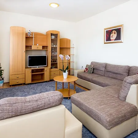 Apartman Magdales - Comfort Three Bedroom *